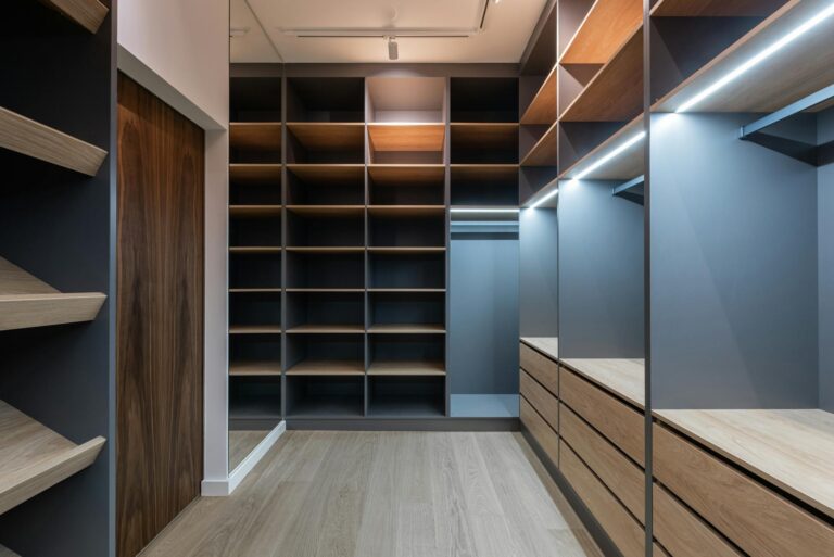 The Best Walk-In Closet Italian Design Brands: Luxury and Functionality in 2025